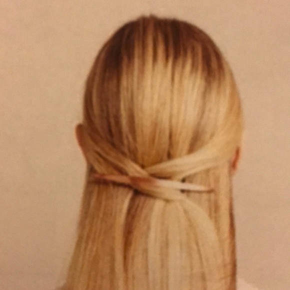 Hair accessory - Picture 3 of 3